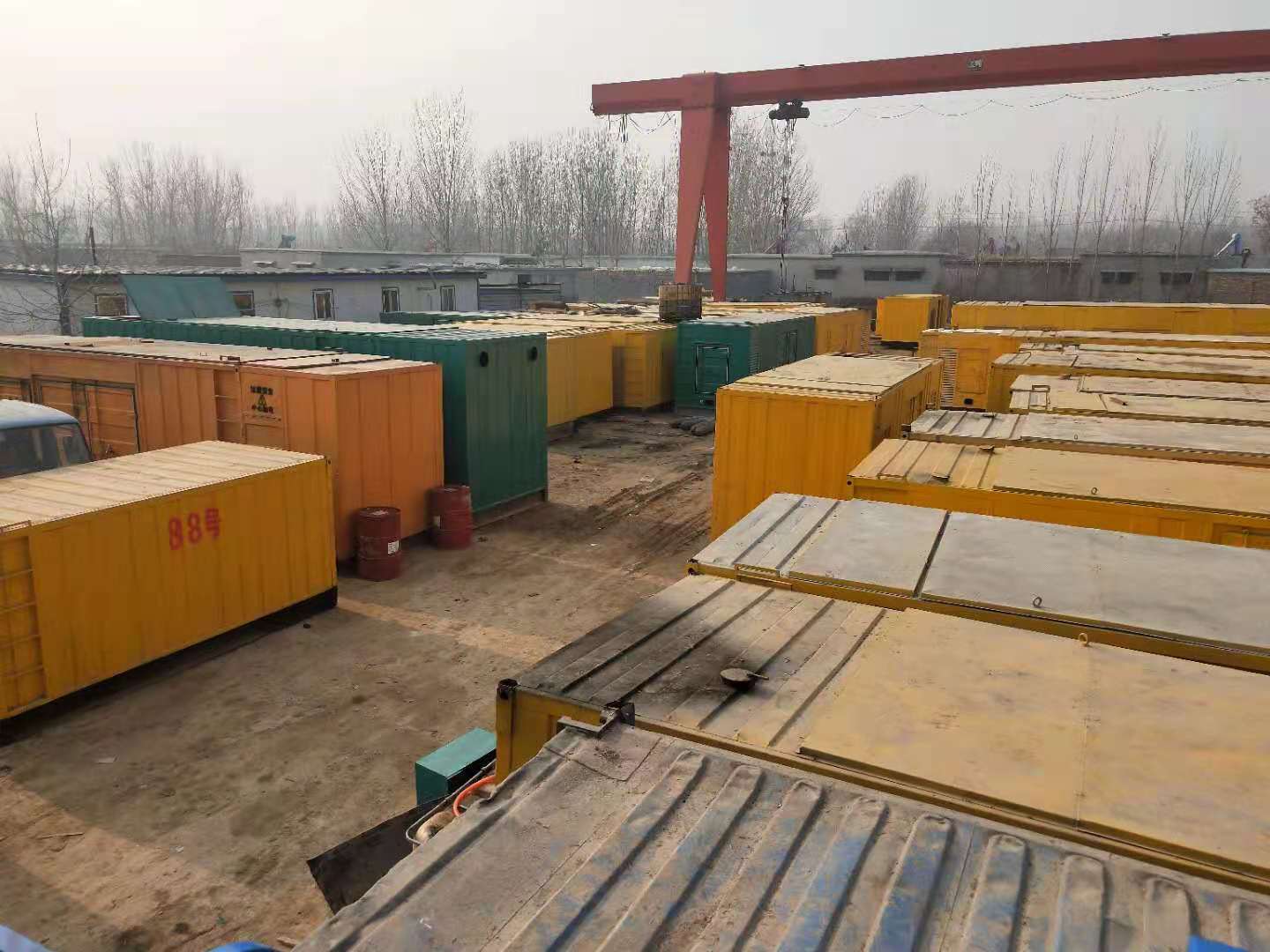 三门峡租赁发电机-灰尘、风沙对柴油发电机组造成哪些不良影响？